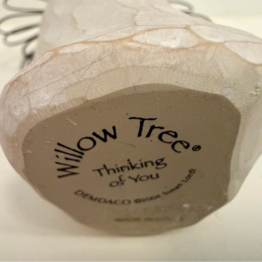 Willow Tree Thinking of You Figurine - Picture 3 of 3